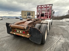 2000 FREIGHTLINER Classic FLD120 - Image 9
