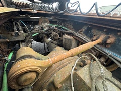 2000 FREIGHTLINER Classic FLD120 - Image 37