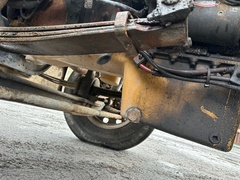 2000 FREIGHTLINER Classic FLD120 - Image 48