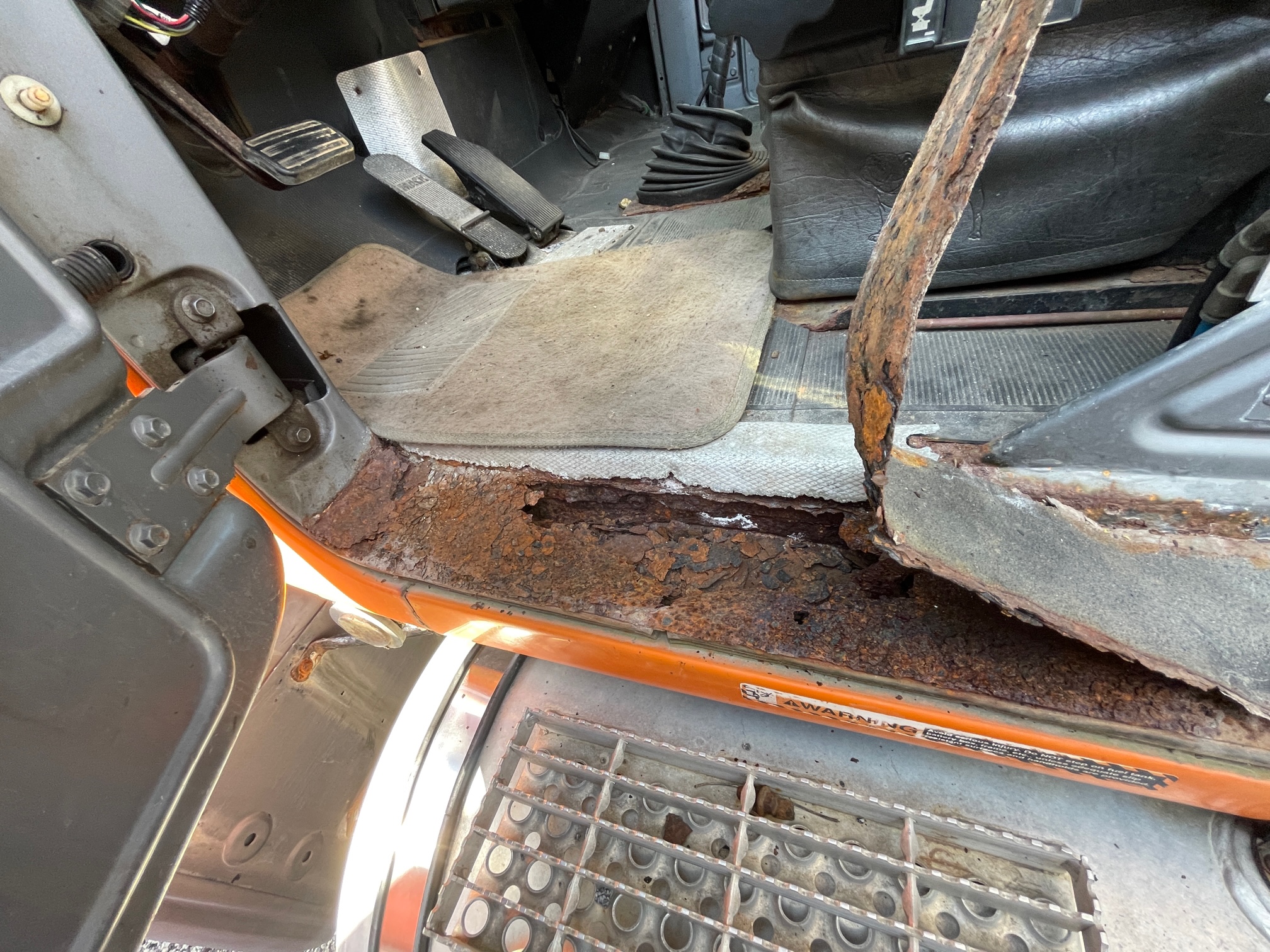 2001 MACK RD690 #1 - view 12 of 49