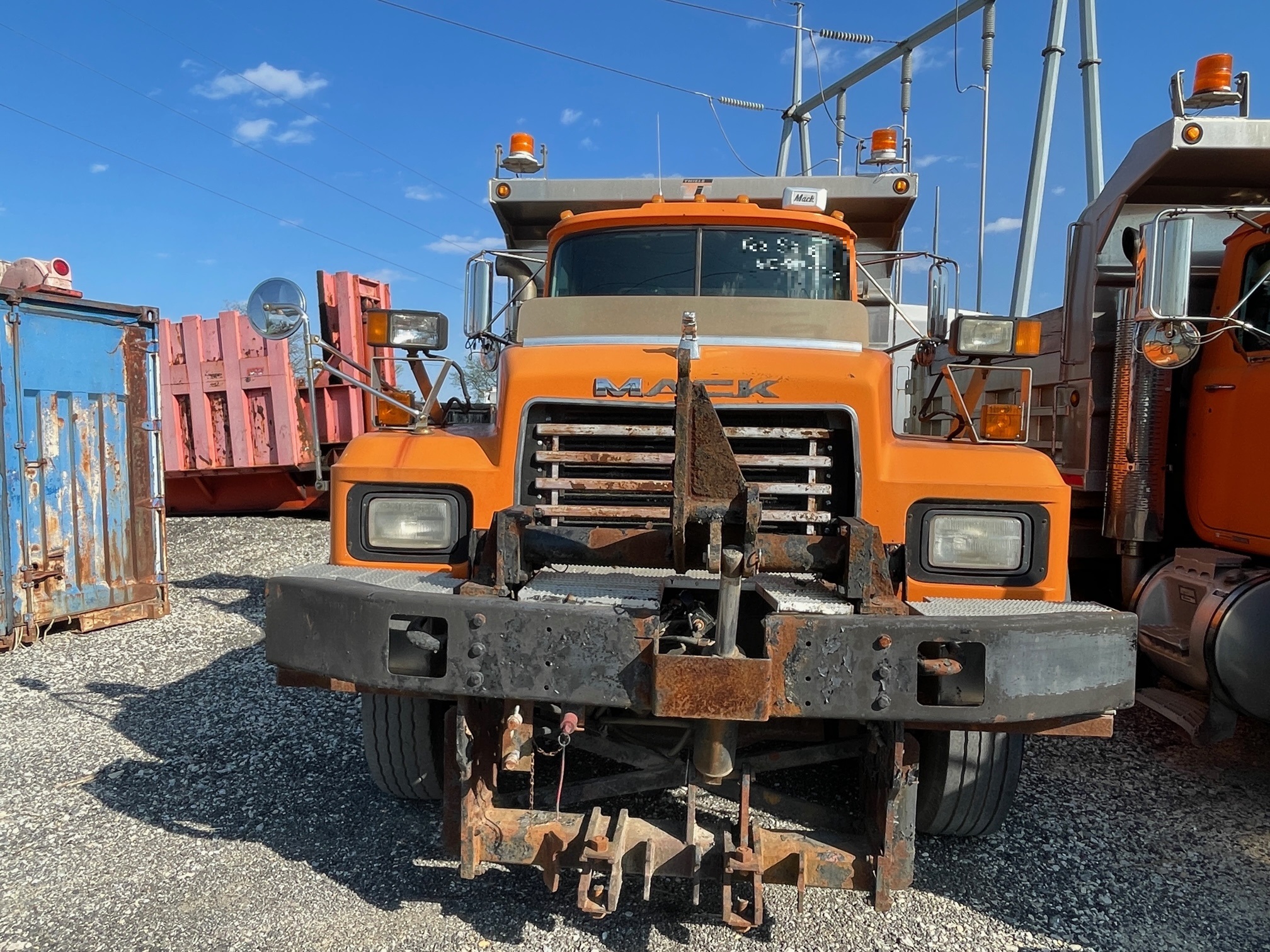 2001 MACK RD690 #1 - Image 16