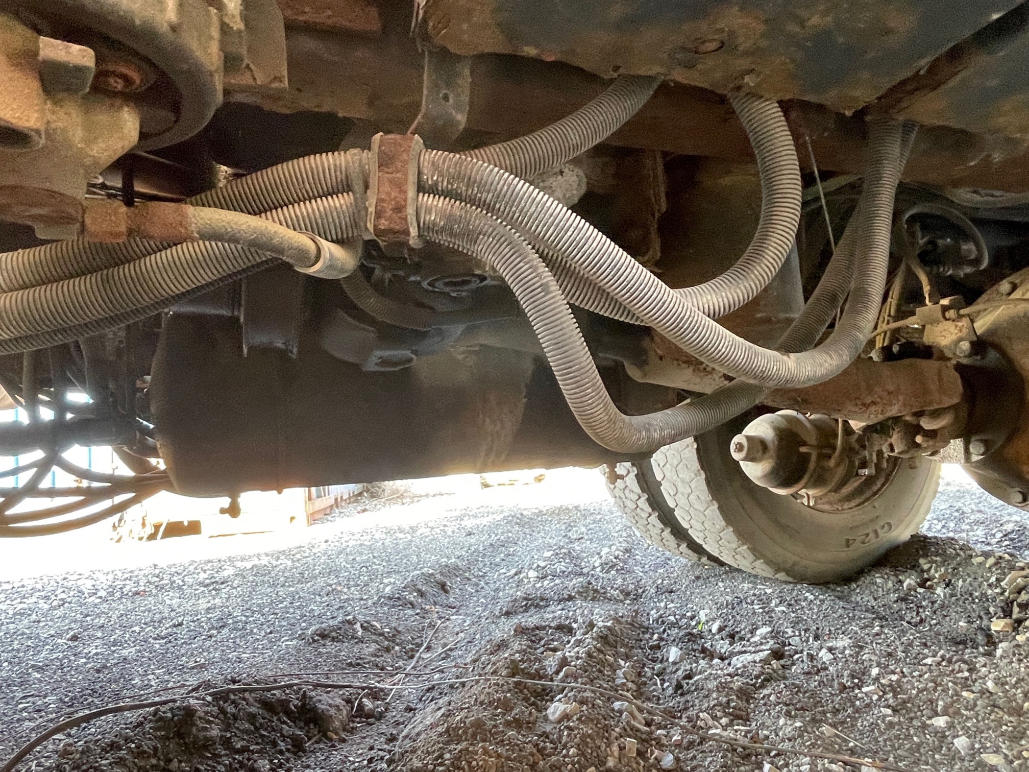 2001 MACK RD690 #1 - Image 20