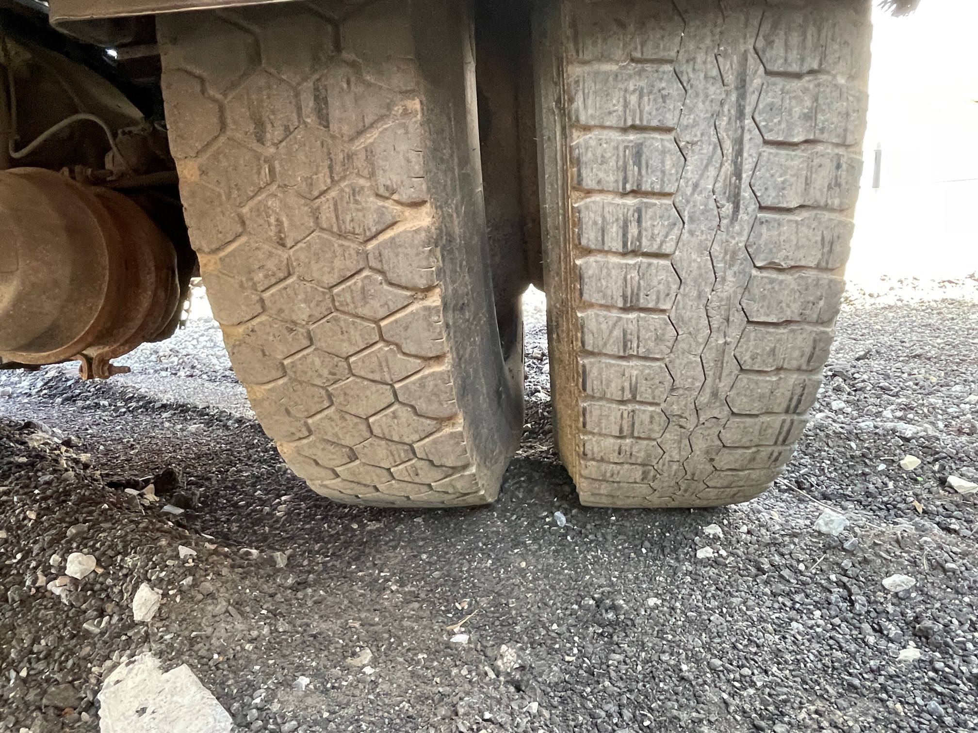 2001 MACK RD690 #1 - Image 23