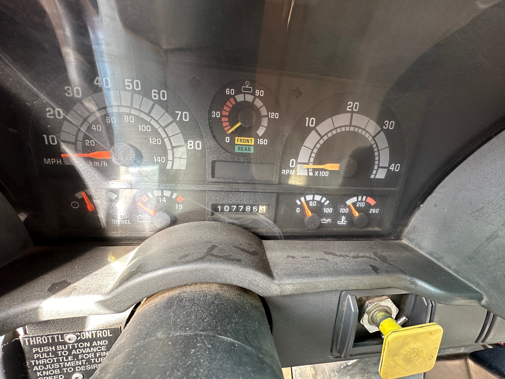 1995 GMC C7500 Fuel Tanker - Image 23