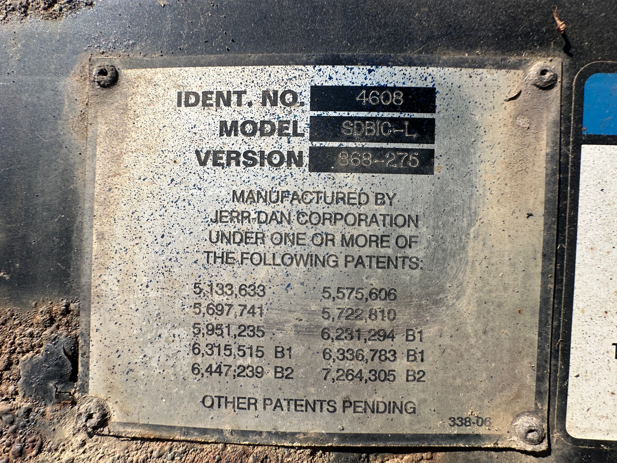 2009 FORD F750 Rollback - Image 27