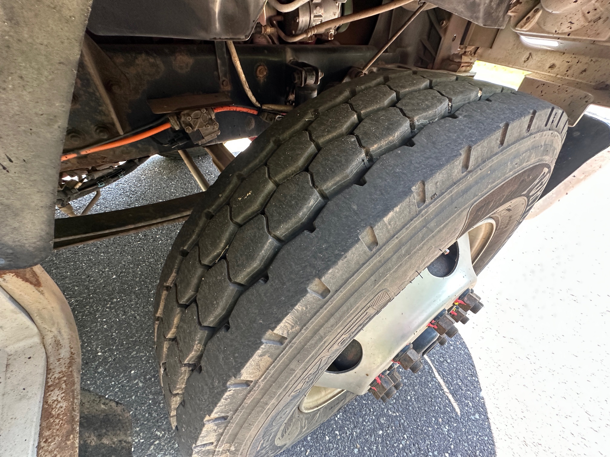 2009 FORD F750 Rollback - Image 40