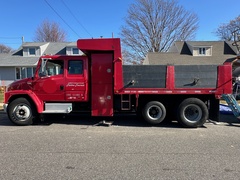 2000 FREIGHTLINER FL70 - Image 4
