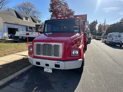 2000 FREIGHTLINER FL70 - Image 5