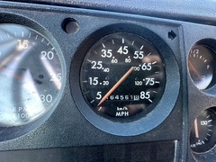 2000 FREIGHTLINER FL70 - Image 11