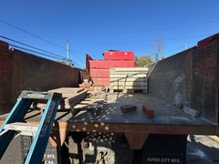 2000 FREIGHTLINER FL70 - Image 23