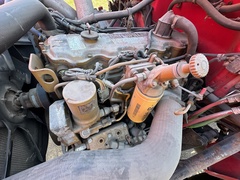 2000 FREIGHTLINER FL70 - Image 32