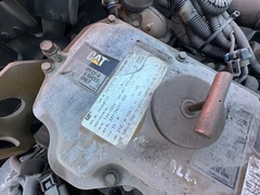 2000 FREIGHTLINER FL70 - Image 33