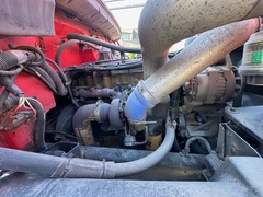 2000 FREIGHTLINER FL70 - Image 35