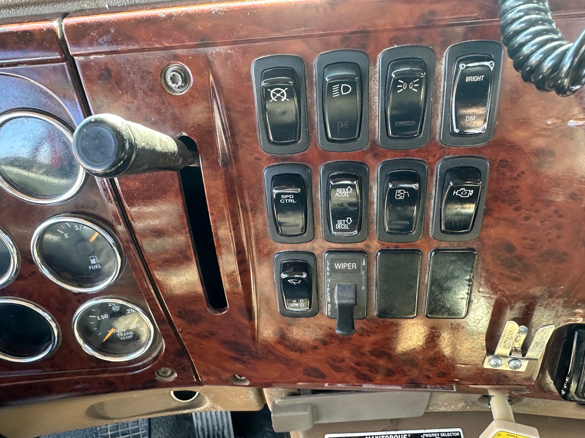 2003 MACK Granite CV713 - Image 30