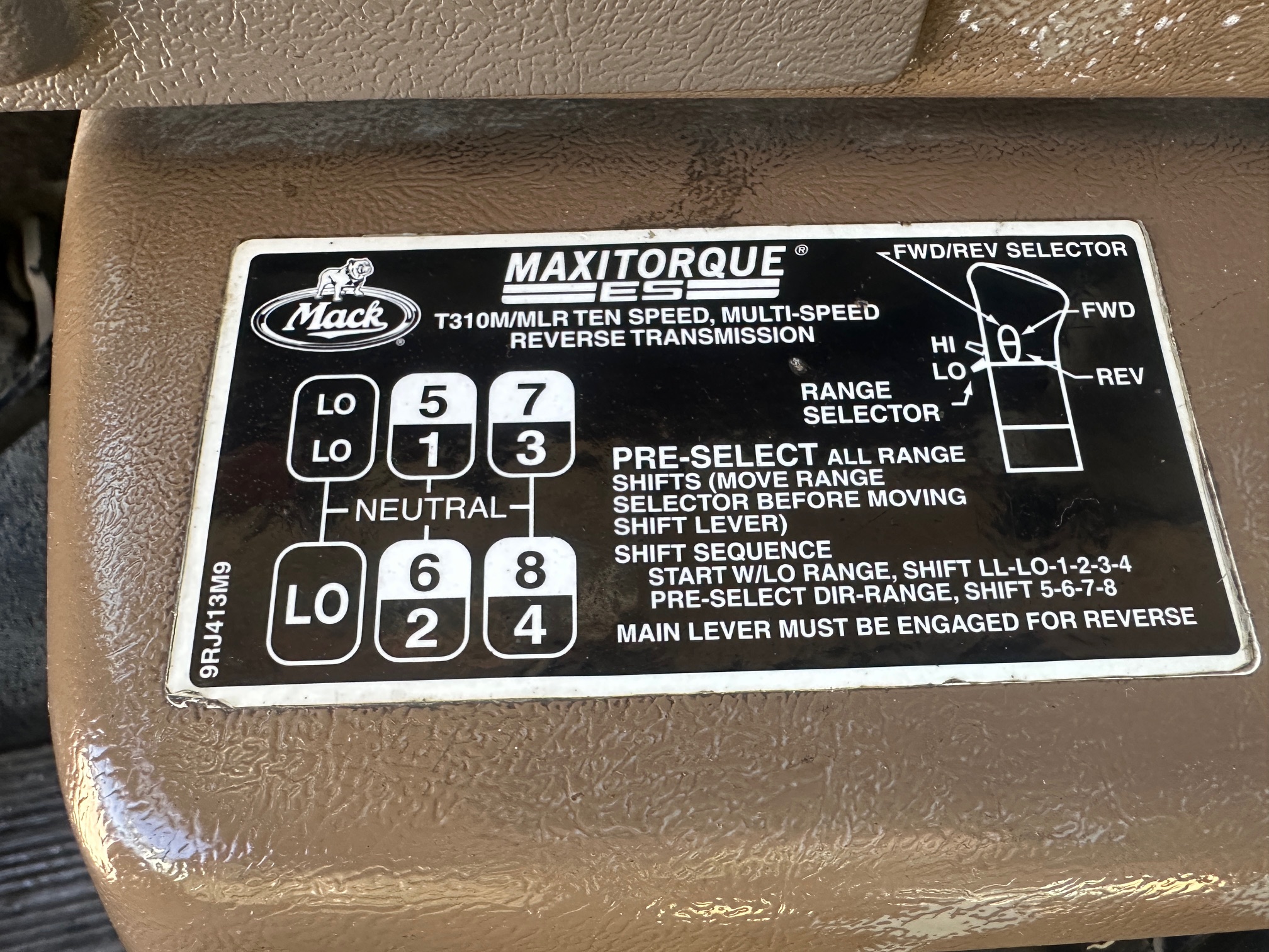 2003 MACK Granite CV713 - Image 32