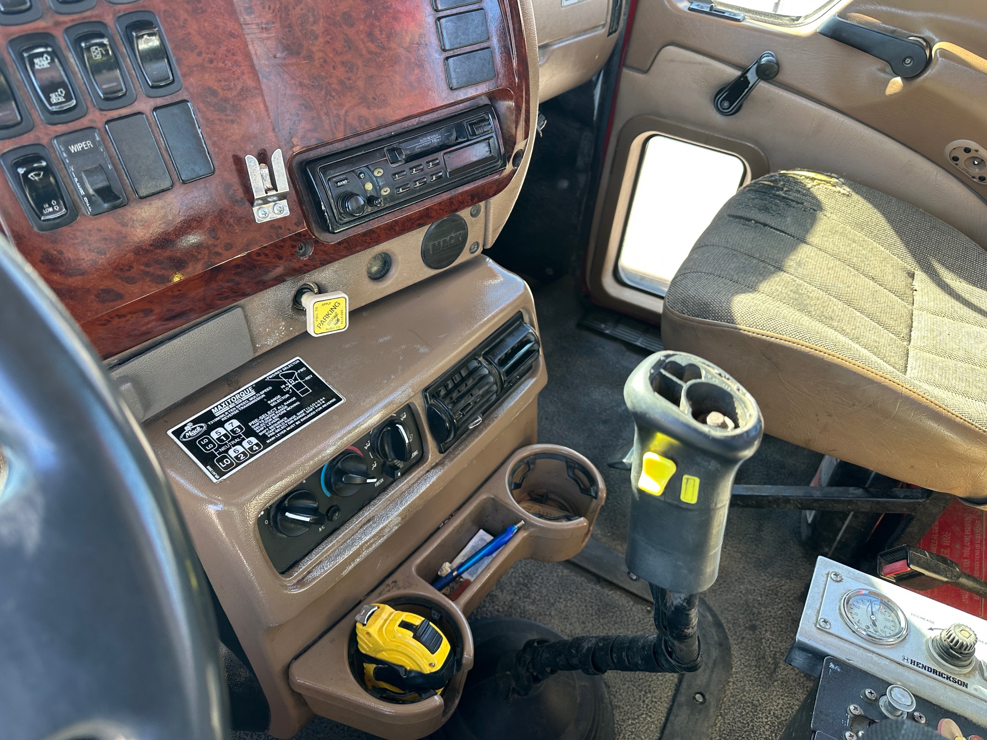 2003 MACK Granite CV713 - Image 33