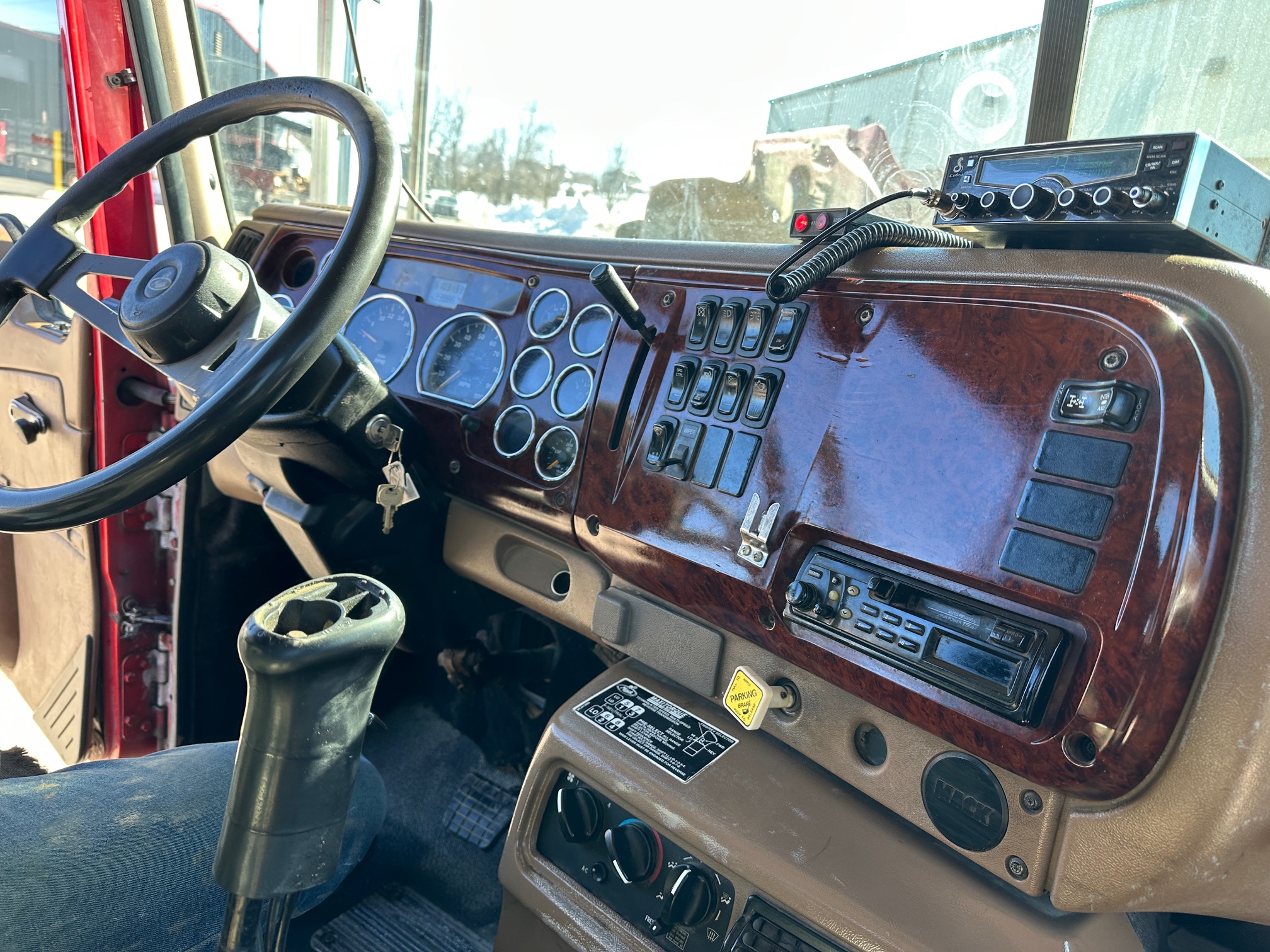 2003 MACK Granite CV713 - Image 36