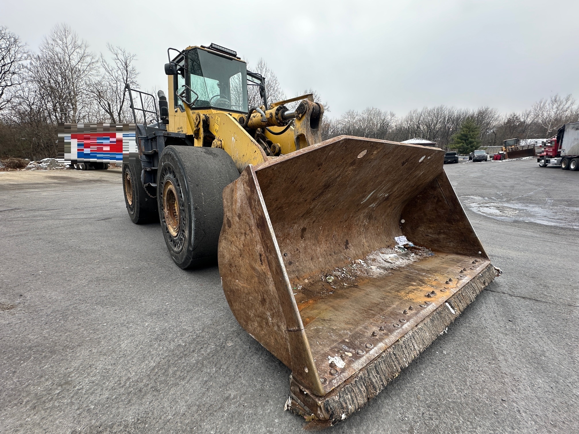 2004 KOMATSU WA500-3 - view 6 of 48