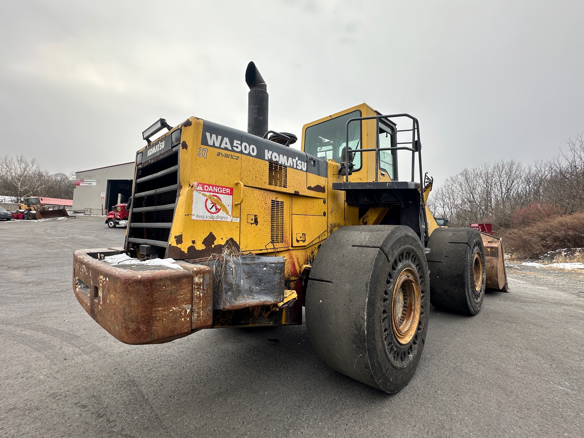 2004 KOMATSU WA500-3 - view 9 of 48