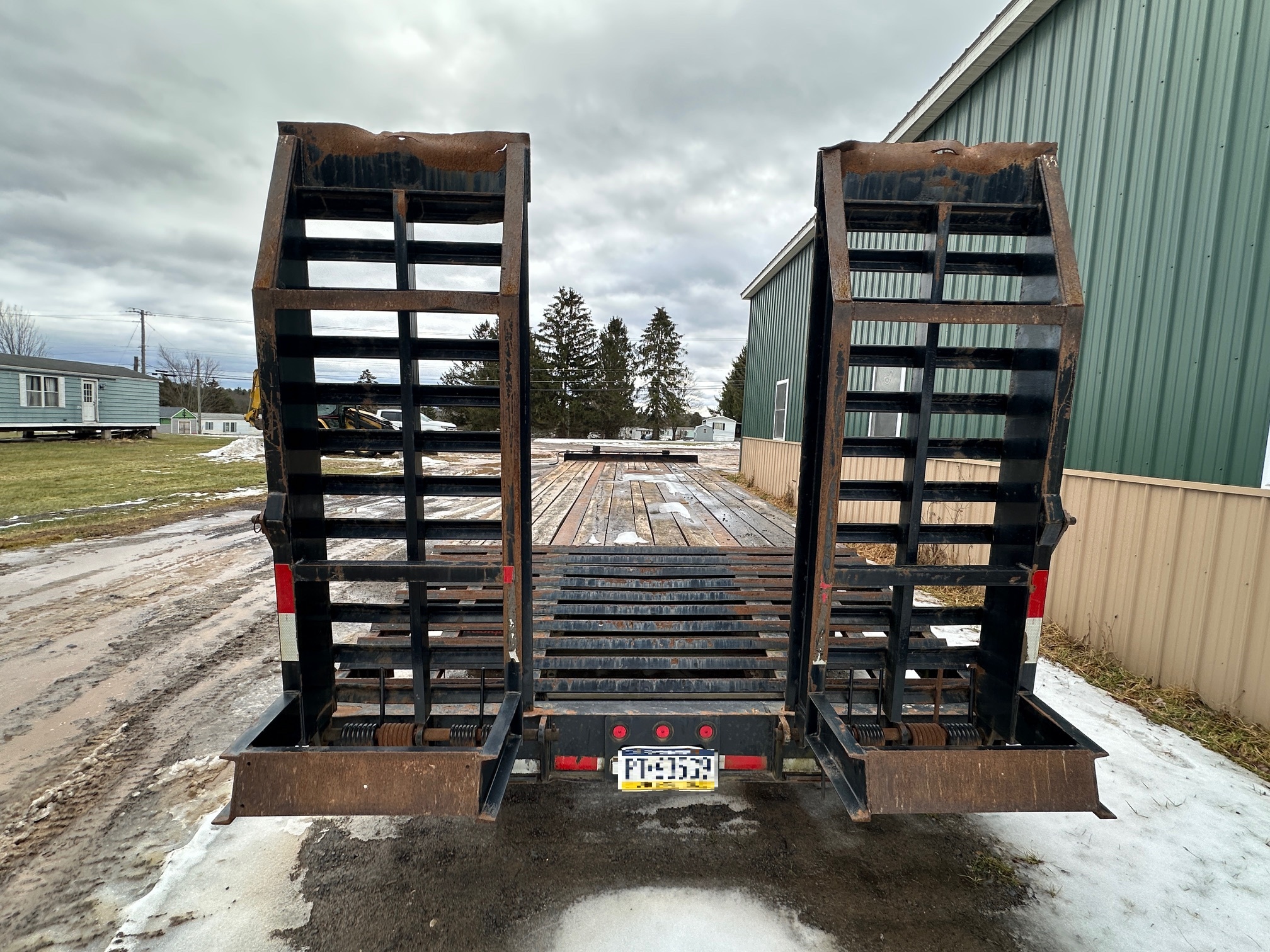 2019  Make: Rampage Model 25t Trailer - view 7 of 29