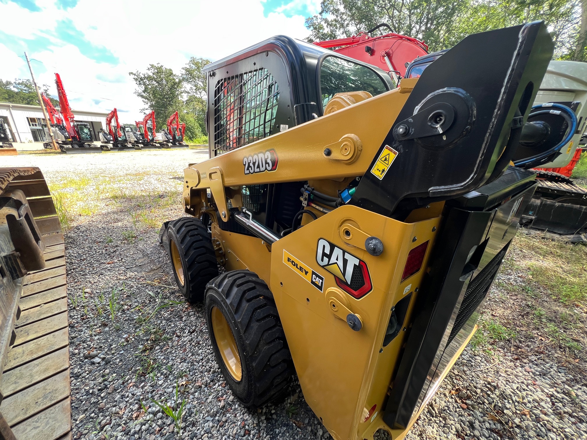 2023 CATERPILLAR 232 D3 - view 4 of 18