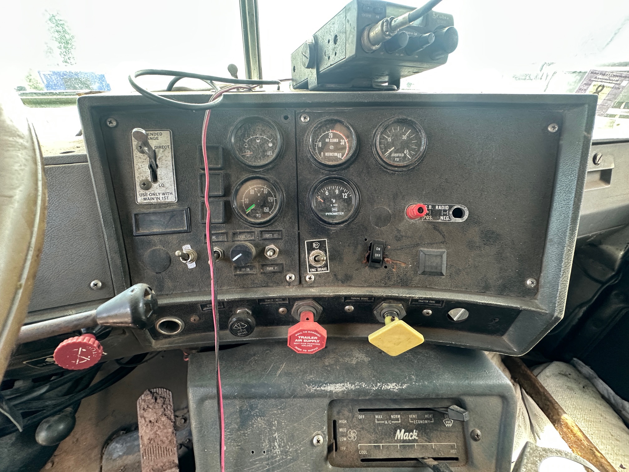 1990 MACK RB688S - Image 17