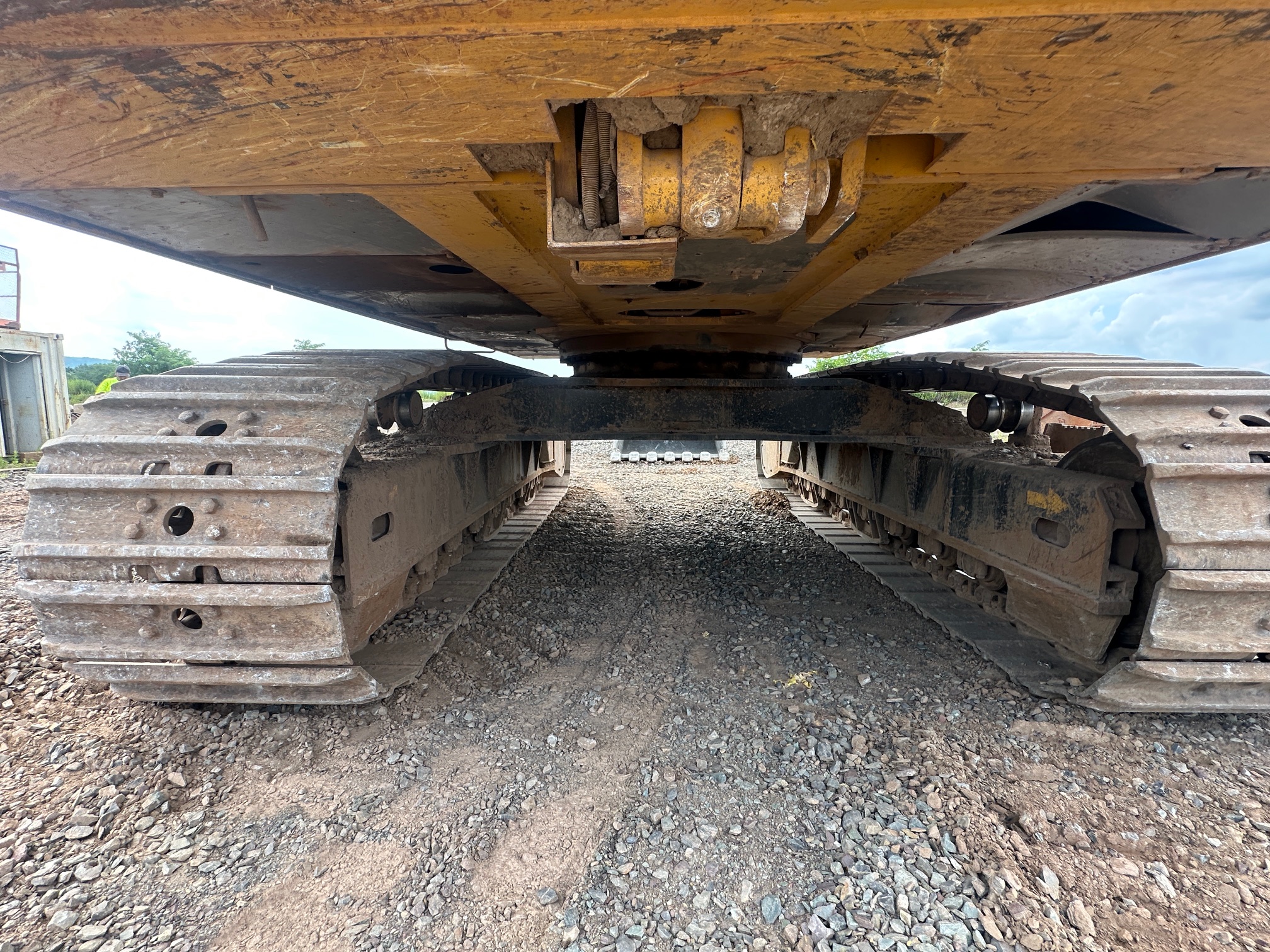 2023 DEERE 670P - Image 5