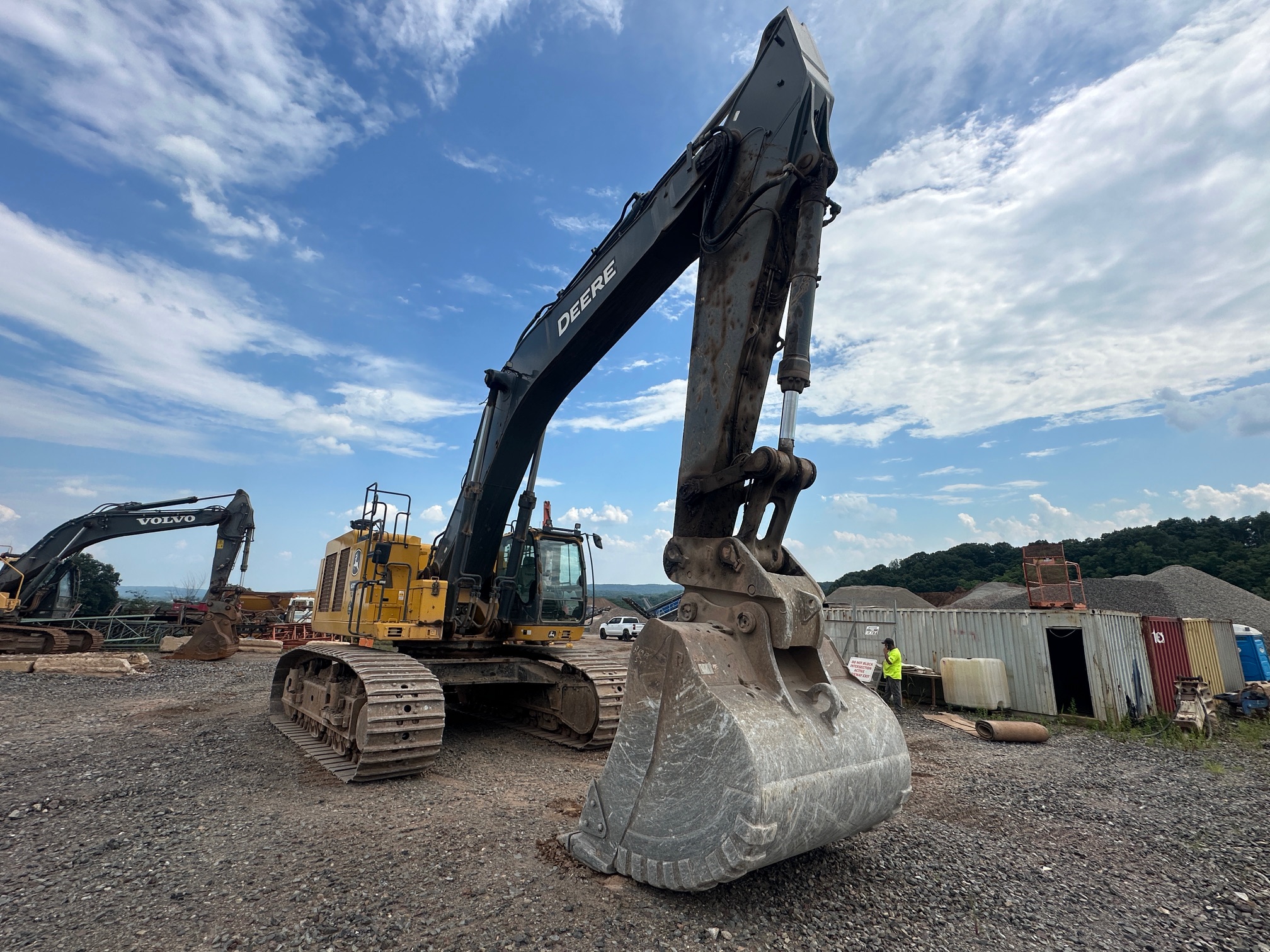 2023 DEERE 670P - view 10 of 43