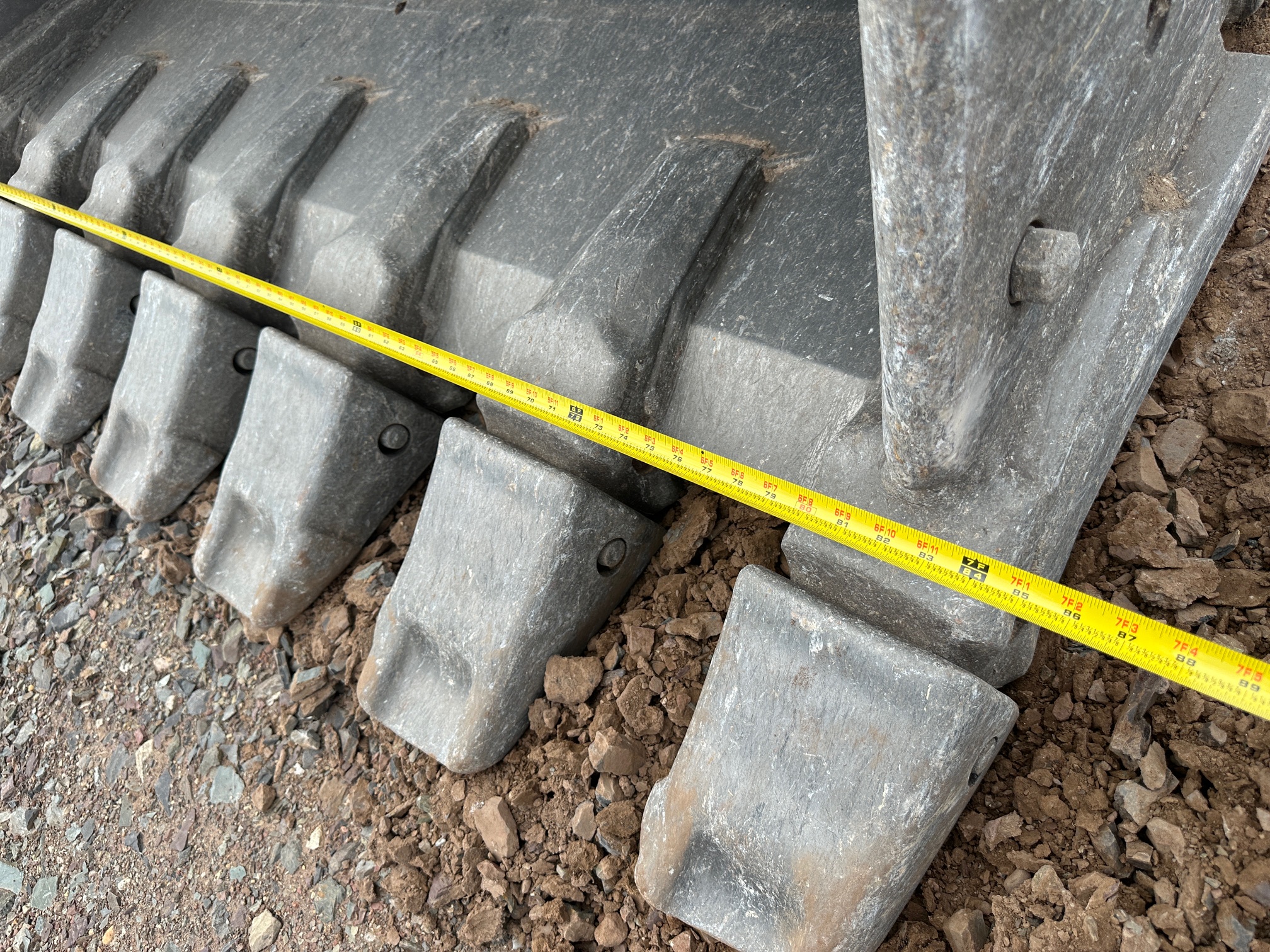 2023 DEERE 670P - Image 42