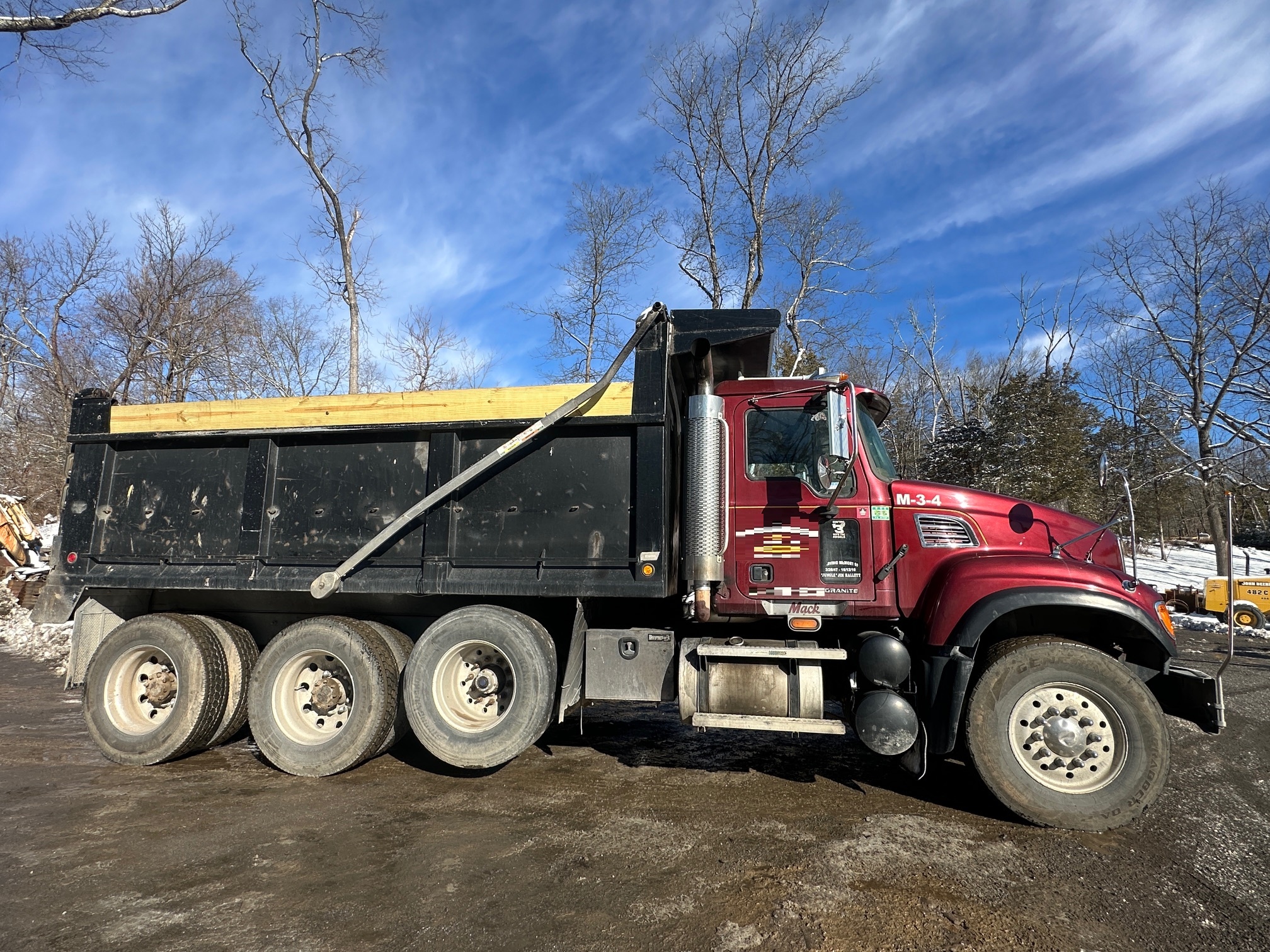 2005 MACK CV713 - Image 4