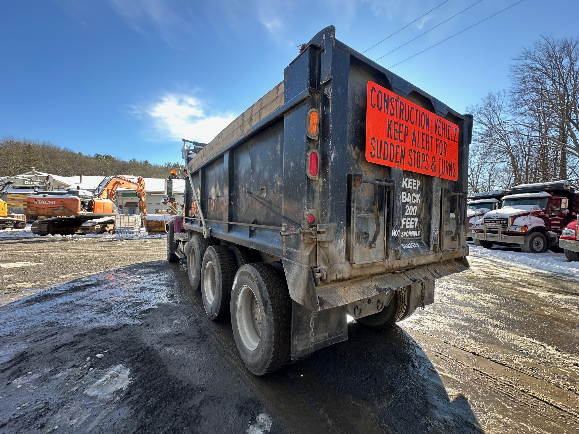 2005 MACK CV713 - Image 8