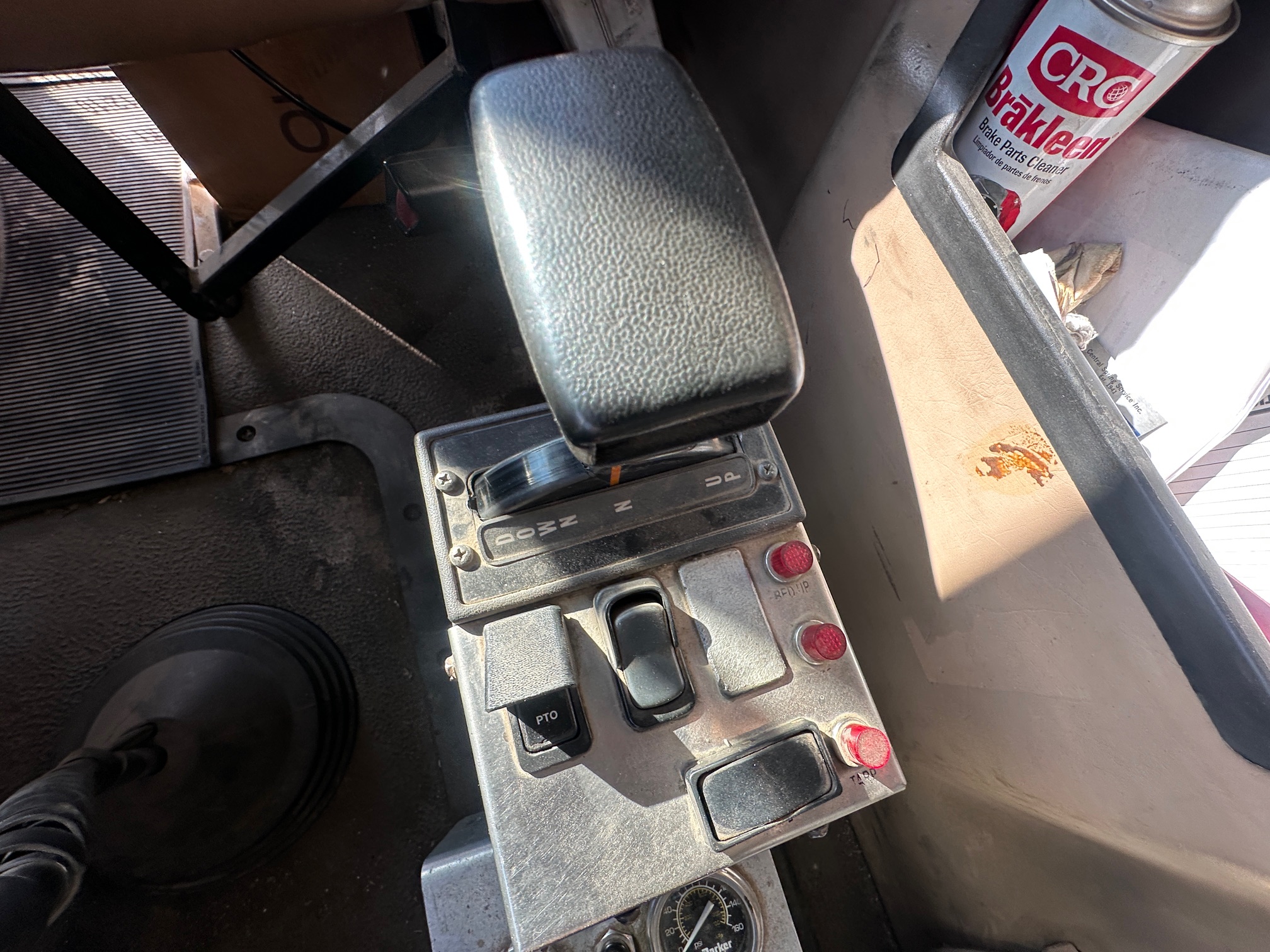 2005 MACK CV713 - Image 19