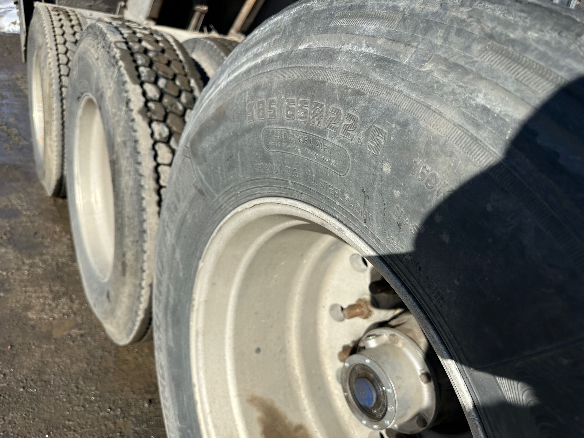 2005 MACK CV713 - Image 34