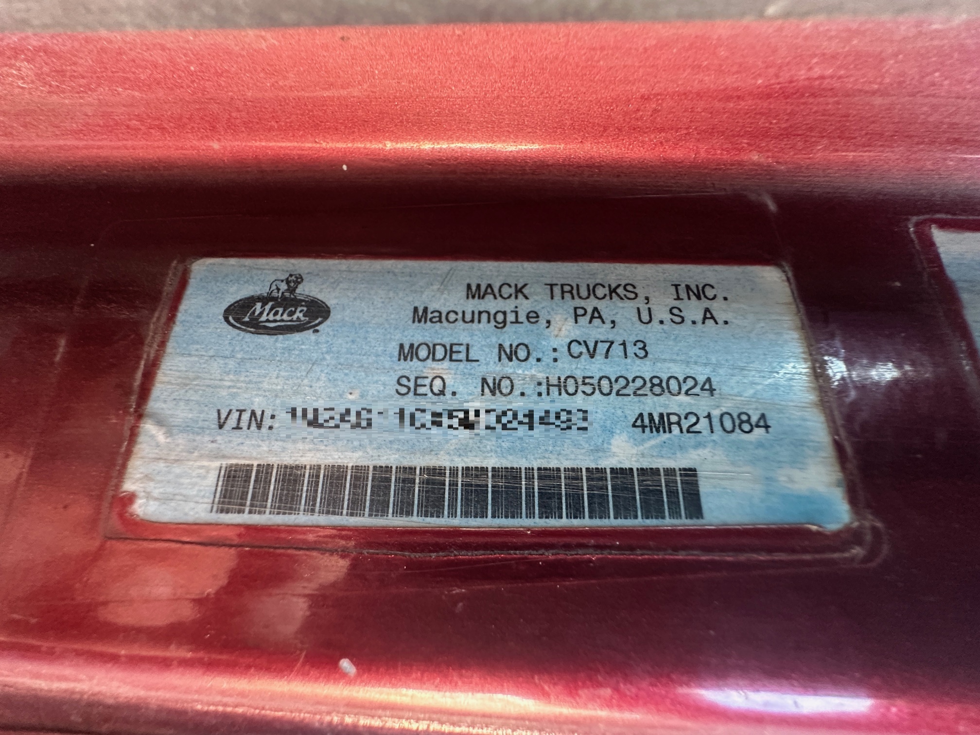 2005 MACK CV713 - Image 48