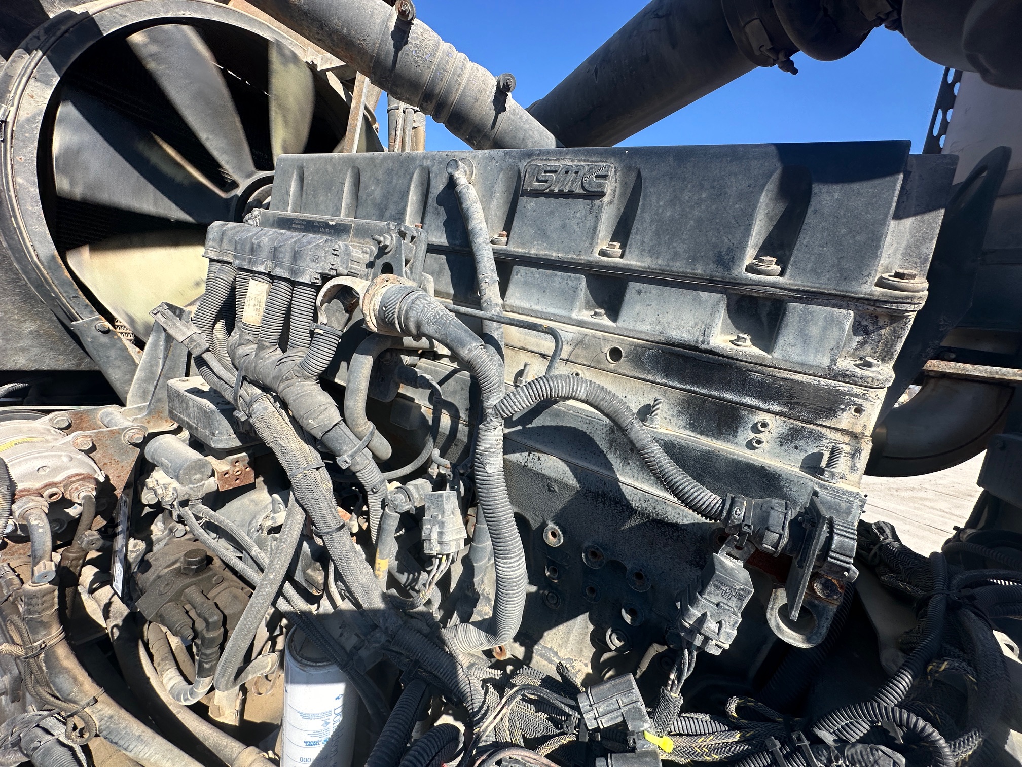 2016 PHOENIX Front Discharge Mixer - Image 42