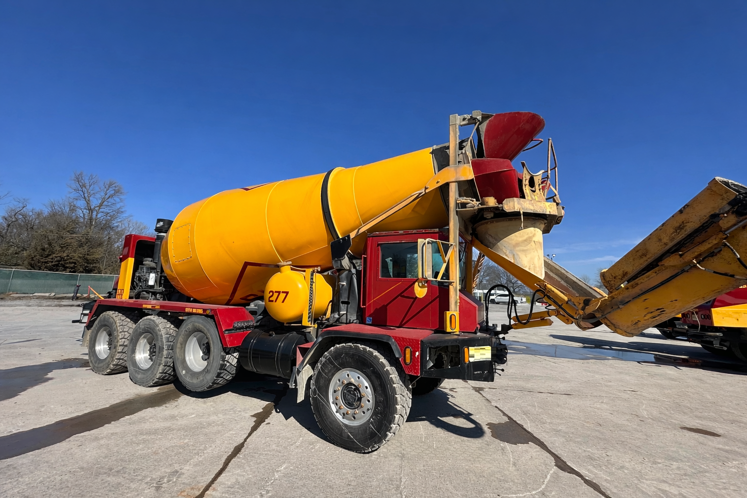 2016 PHOENIX Front Discharge Mixer - view 2 of 54