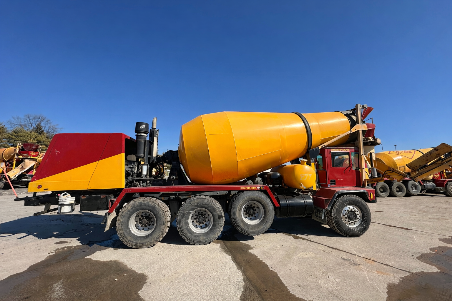 2016 PHOENIX Front Discharge Mixer - view 4 of 54