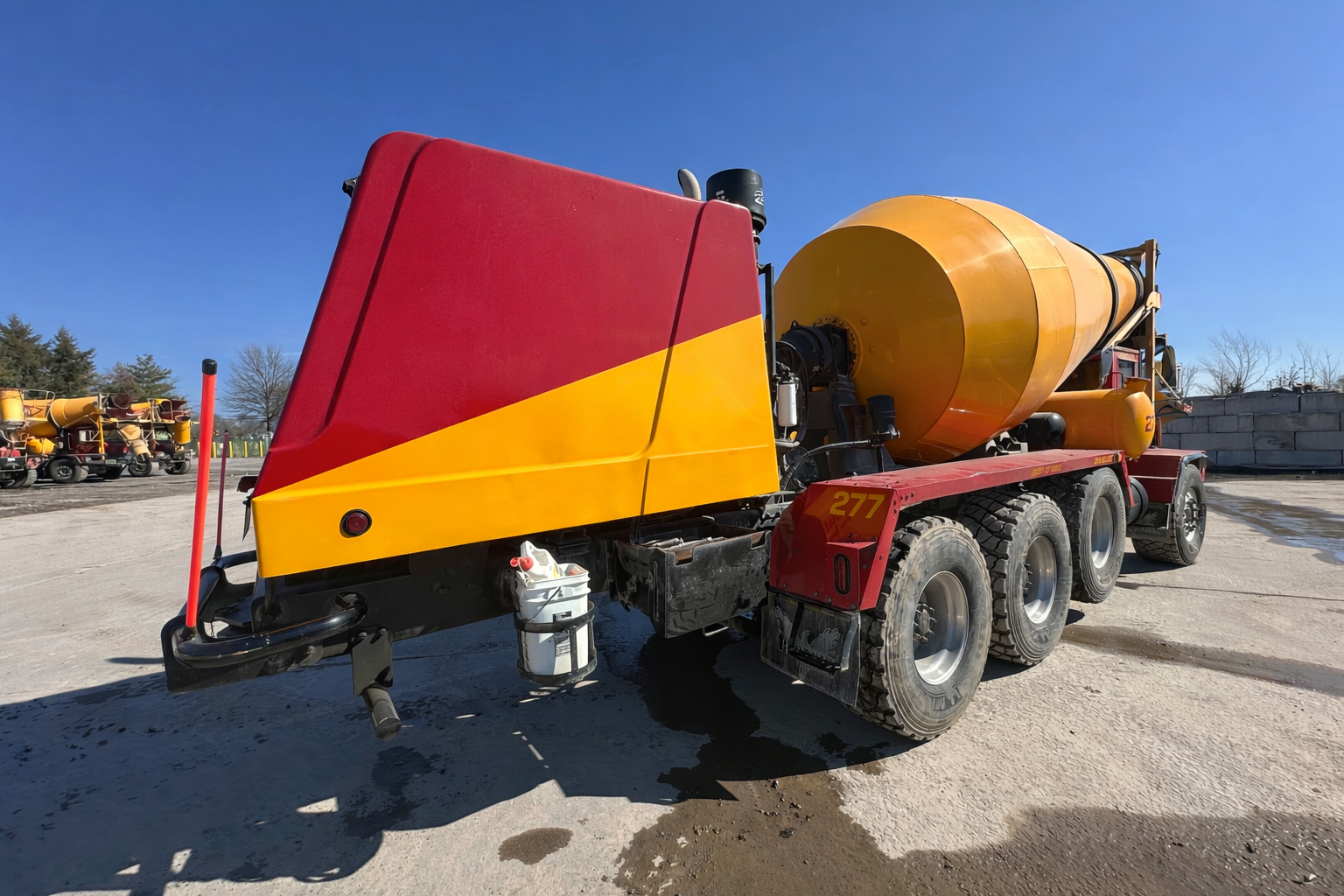 2016 PHOENIX Front Discharge Mixer - Image 5