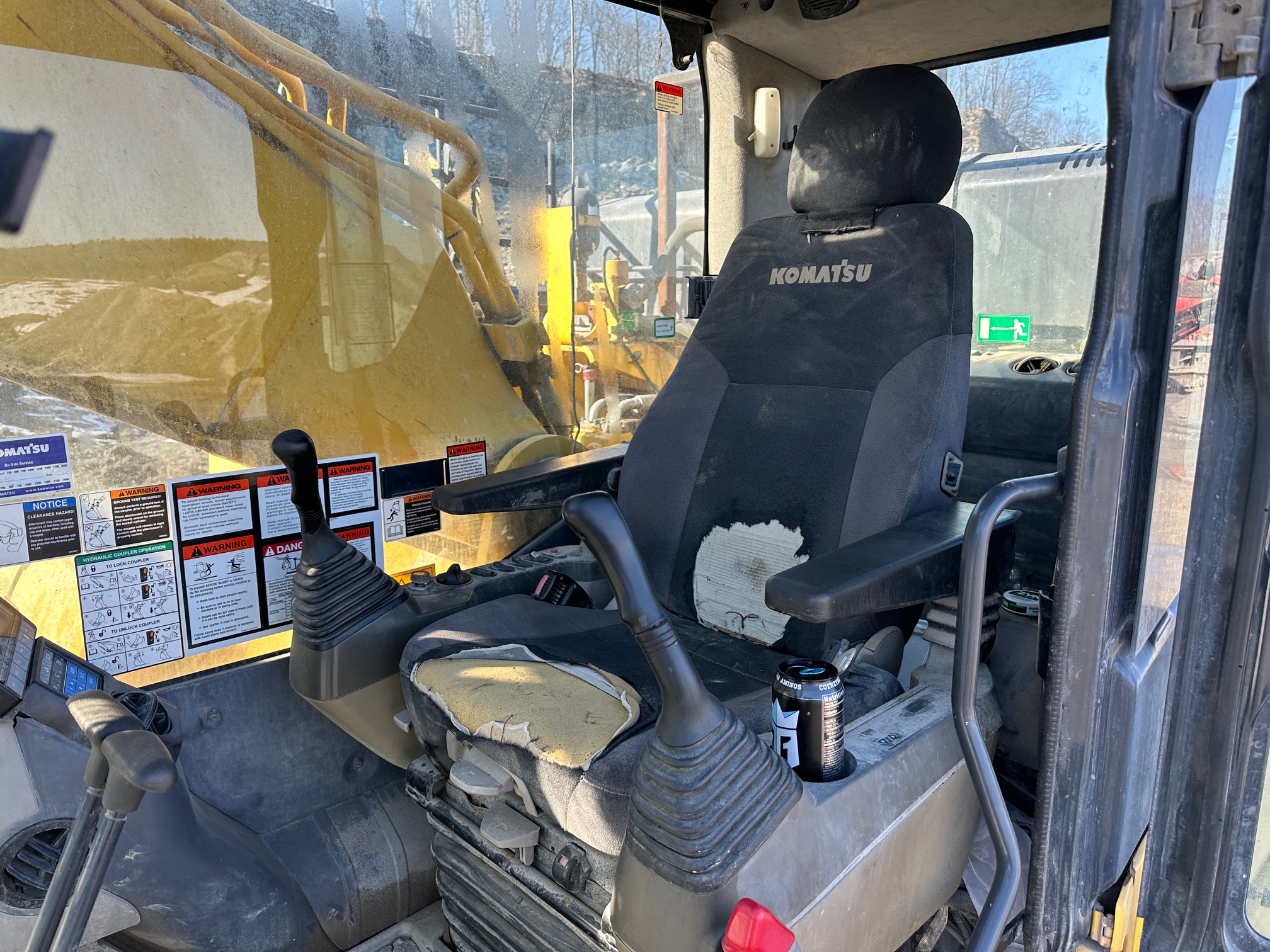 2014 KOMATSU PC490LC-10 - Image 30