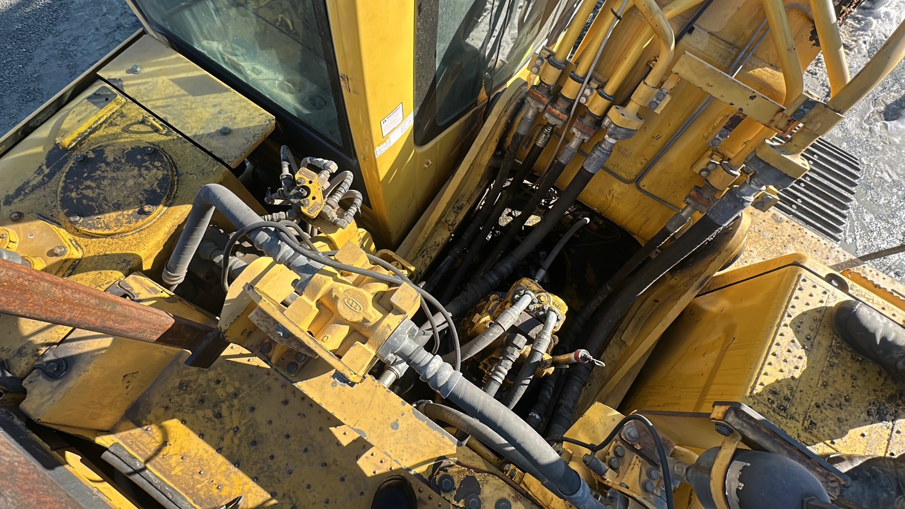 2014 KOMATSU PC490LC-10 - Image 39