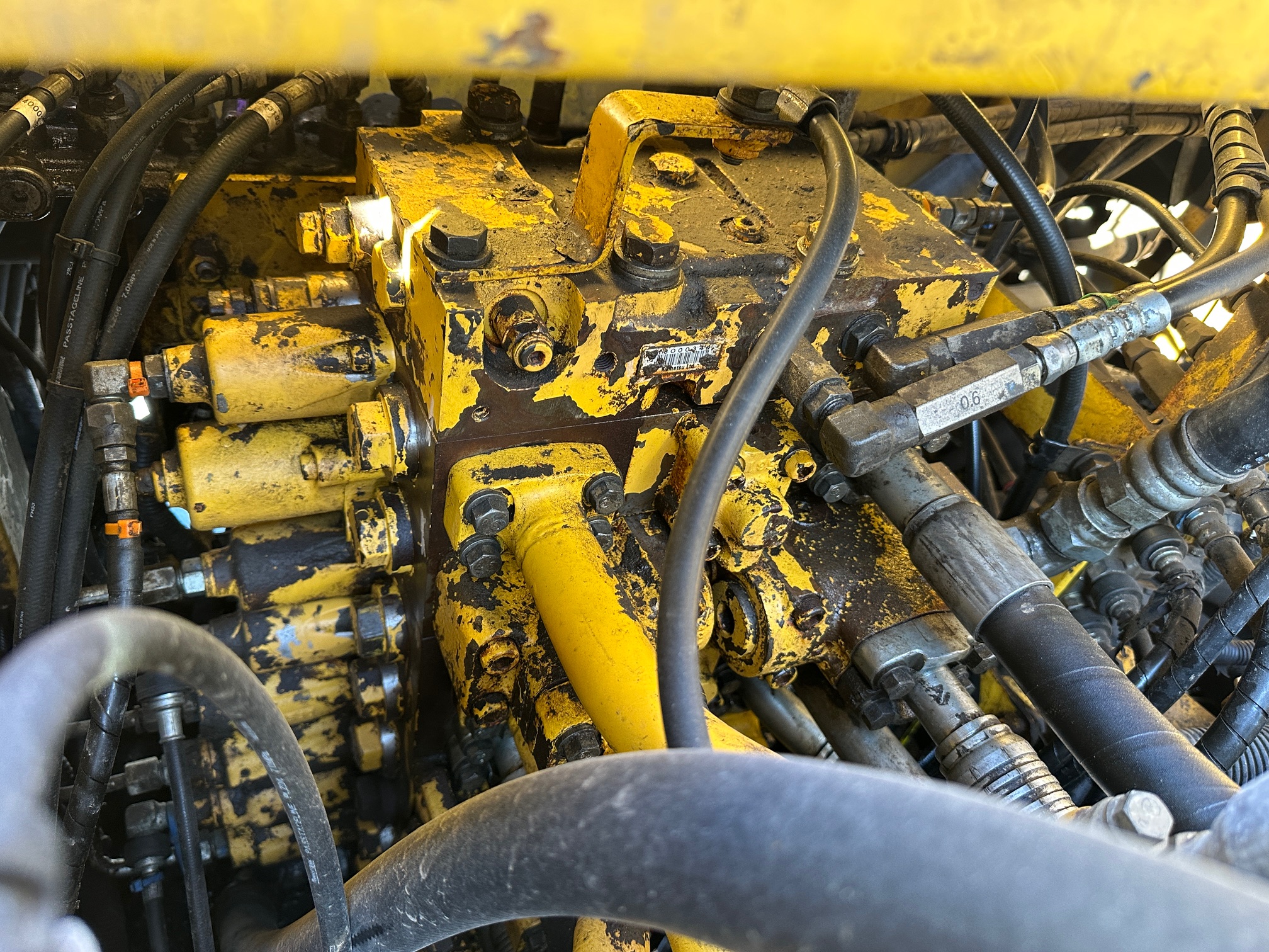 2014 KOMATSU PC490LC-10 - Image 41