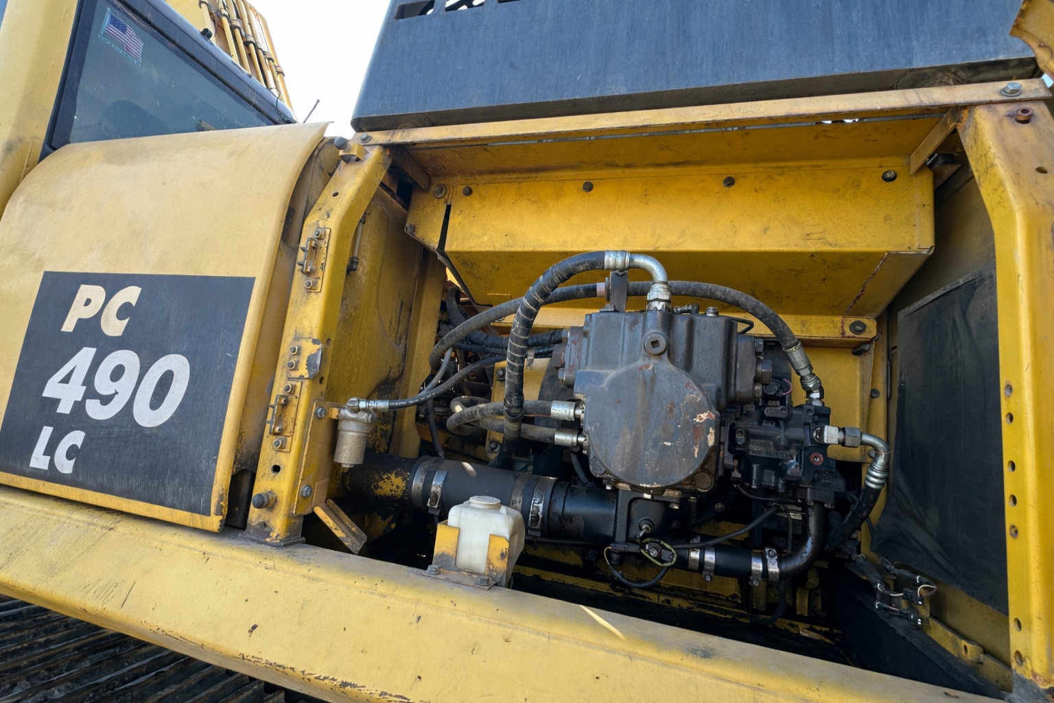 2014 KOMATSU PC490LC-10 - view 8 of 43