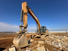 2015 CASE CX350C - Image 4