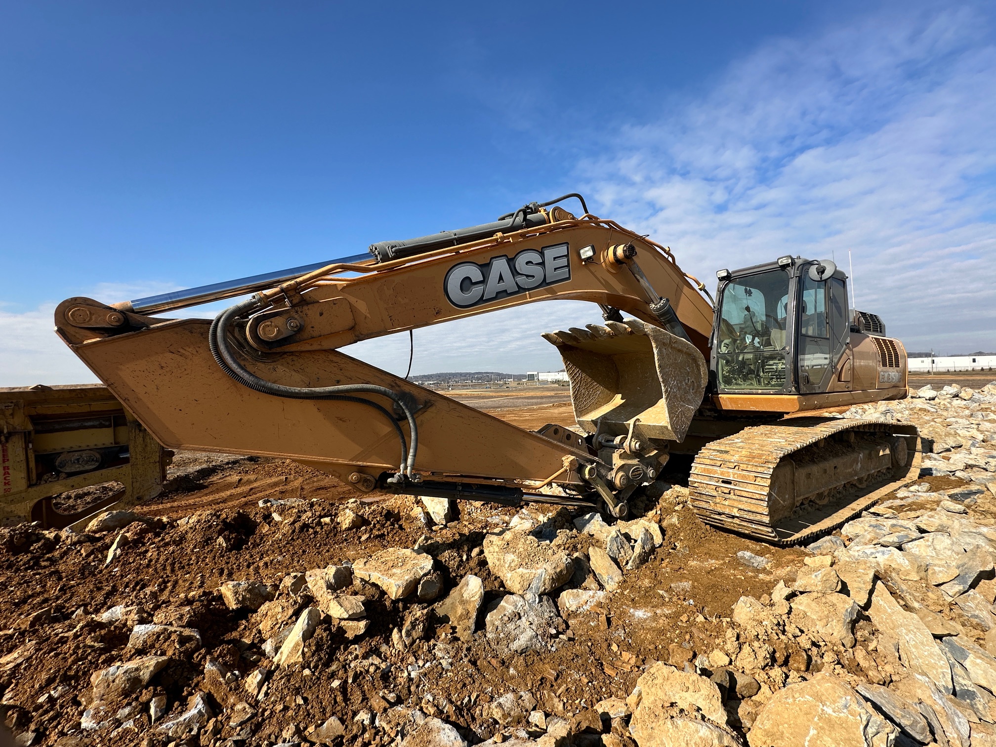 2015 CASE CX350C - Image 3