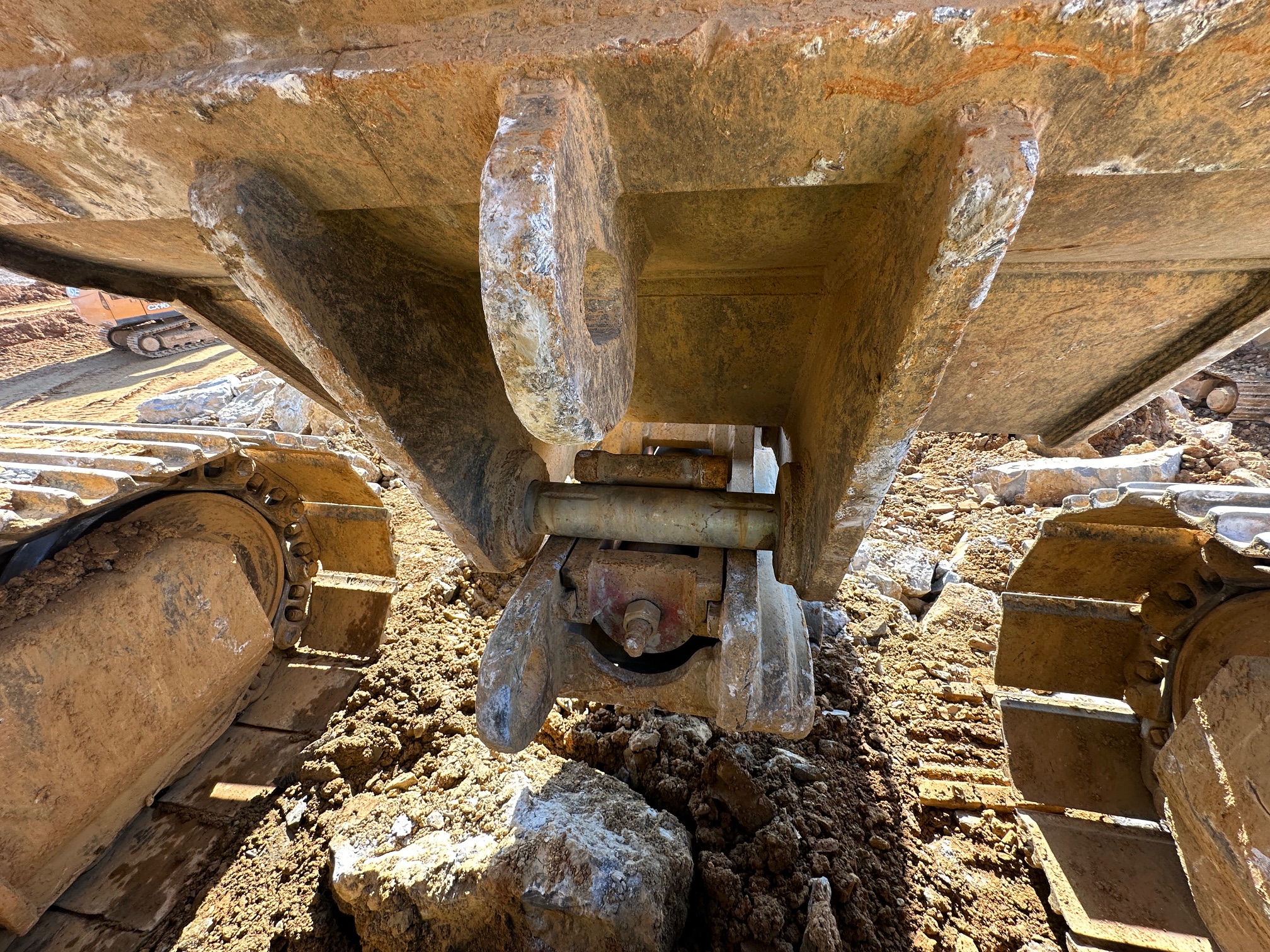 2015 CASE CX350C - view 17 of 34