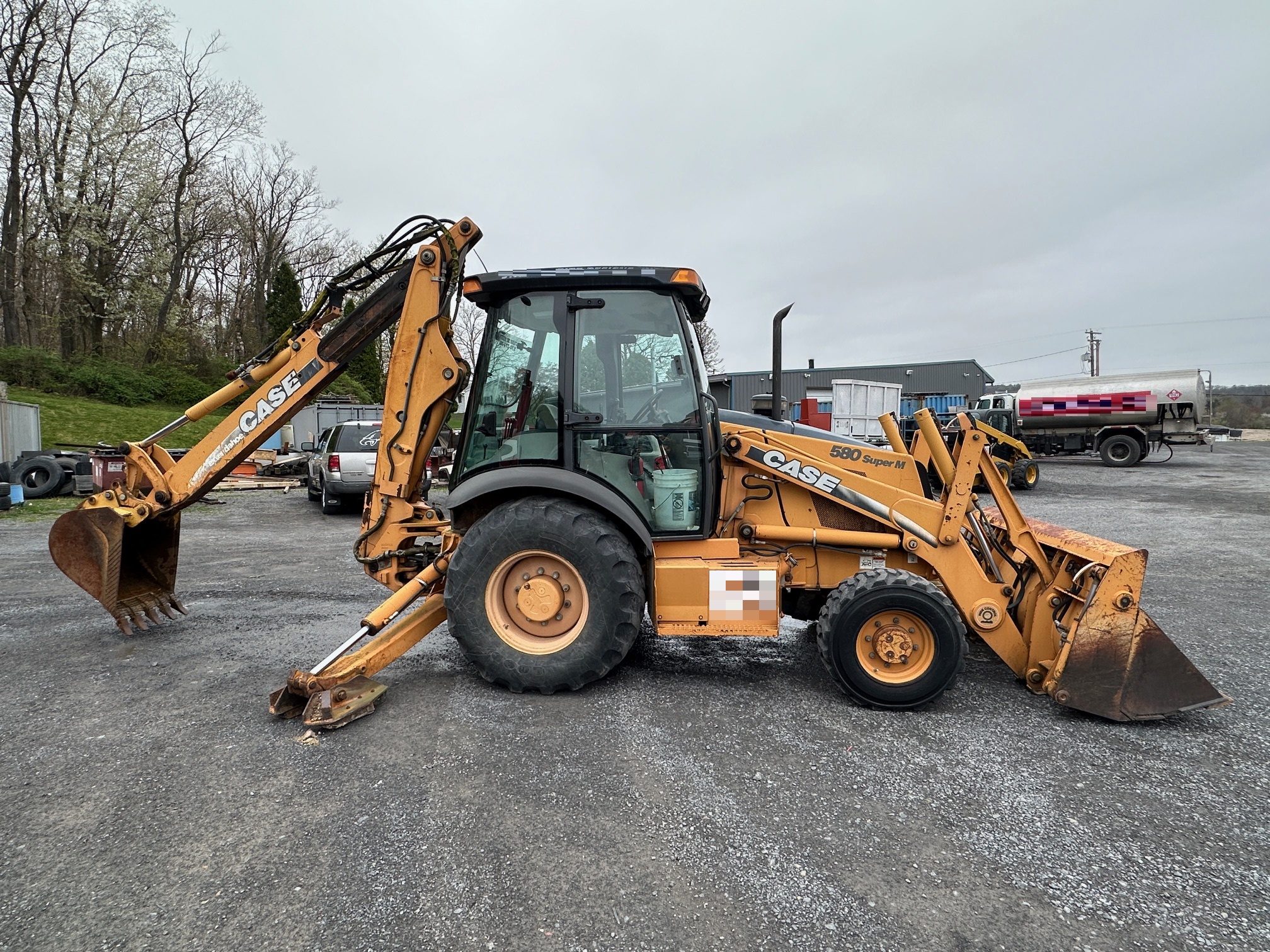 2003 CASE 580 Super M - view 8 of 43