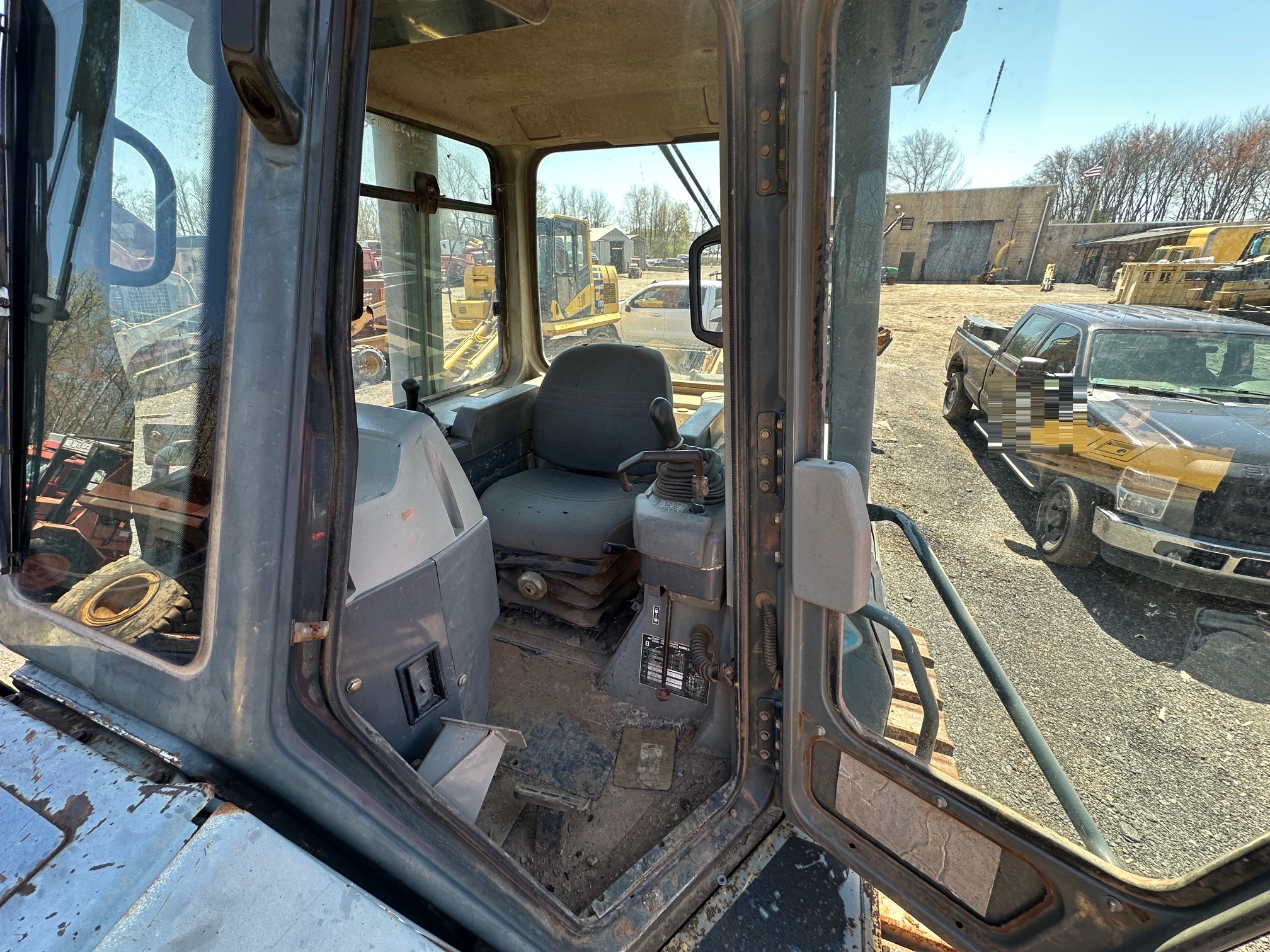 2000 KOMATSU D65EX-12 - Image 26