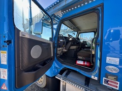 2013 VOLVO VAH66430 - Image 19