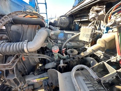 2013 VOLVO VAH66430 - Image 27