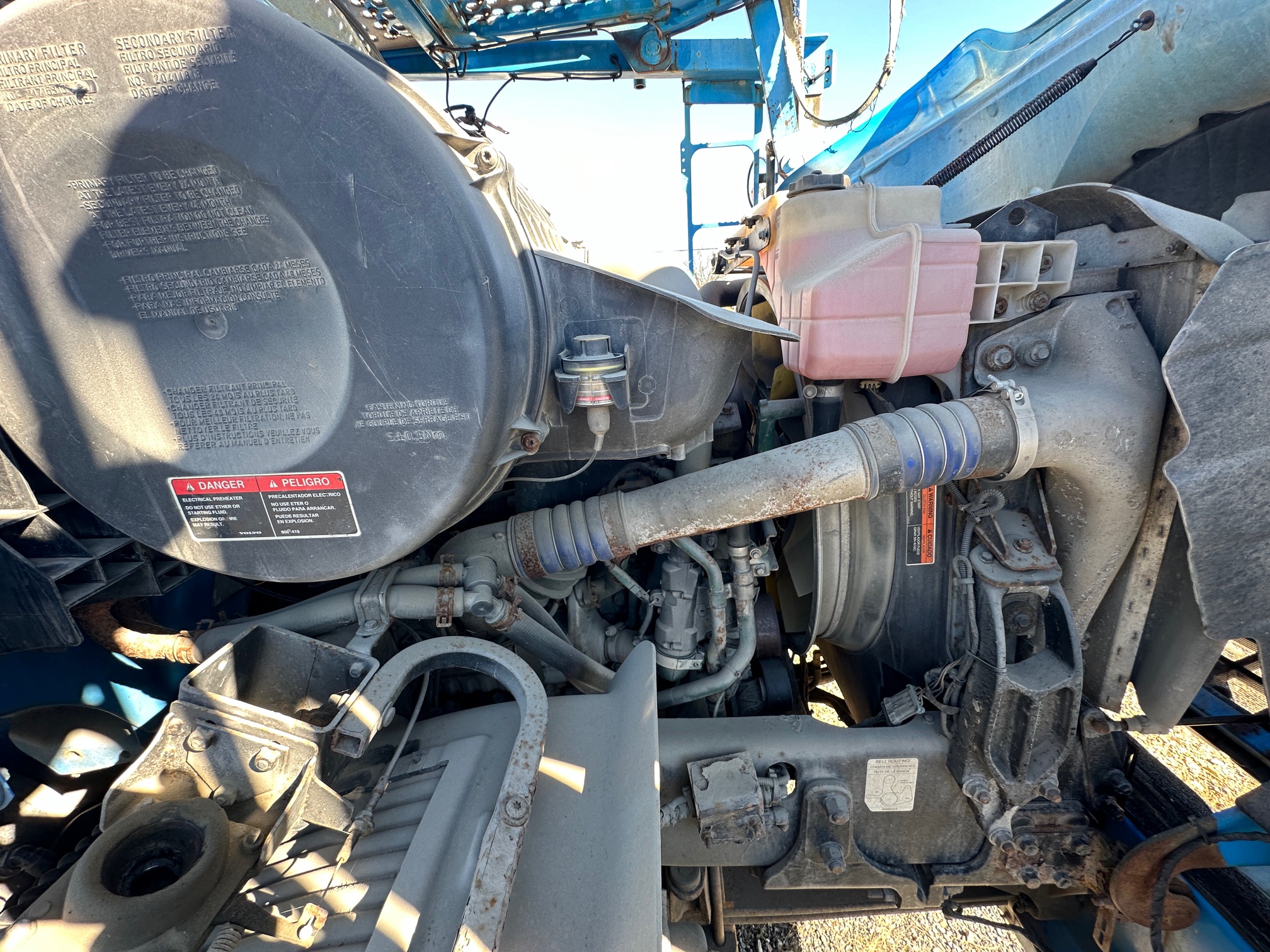 2013 VOLVO VAH66430 - Image 28